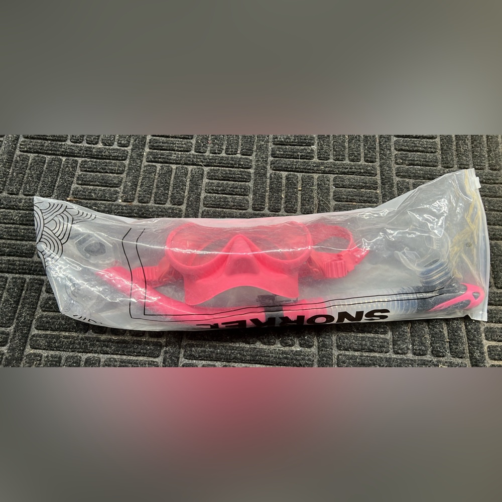 sunhoo pink snorkel set